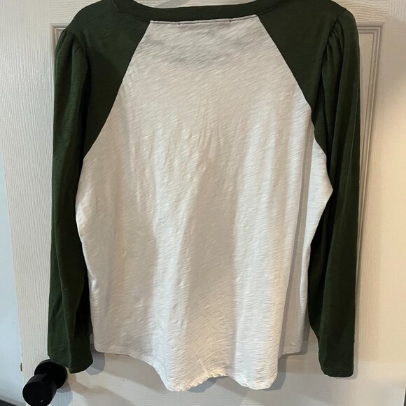 Veronica Beard  Mason Two-Tone Cotton Baseball Tee - Picture 4 of 5